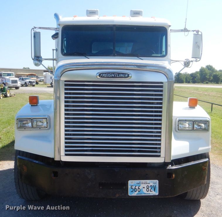 image for item FT9383 2010 Freightliner FLD120 dump truck