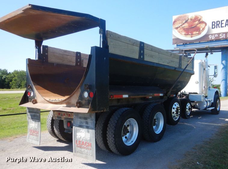 image for item FT9383 2010 Freightliner FLD120 dump truck