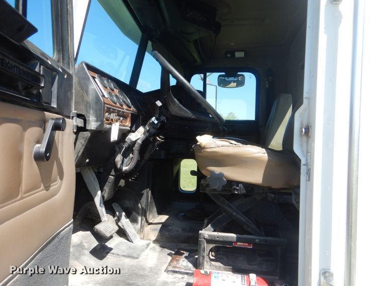 image for item FT9383 2010 Freightliner FLD120 dump truck