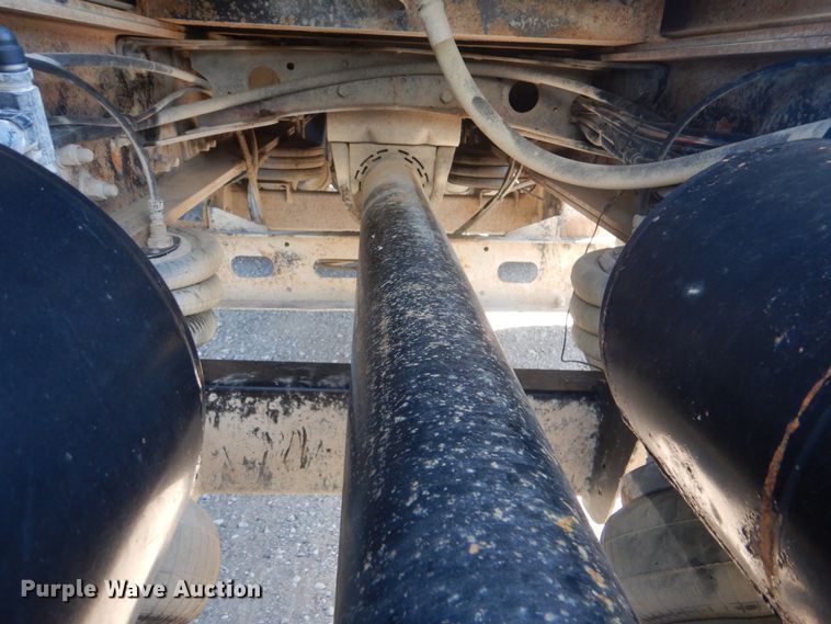 image for item FT9383 2010 Freightliner FLD120 dump truck