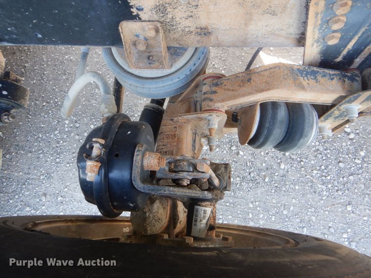 image for item FT9383 2010 Freightliner FLD120 dump truck