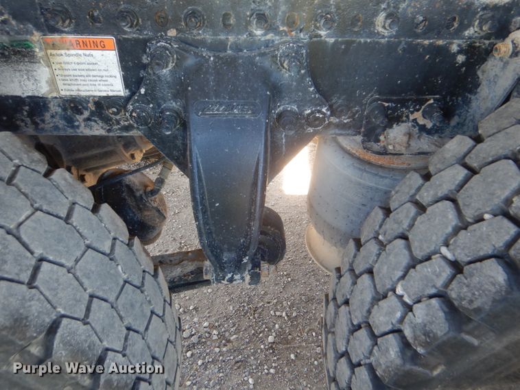 image for item FT9383 2010 Freightliner FLD120 dump truck