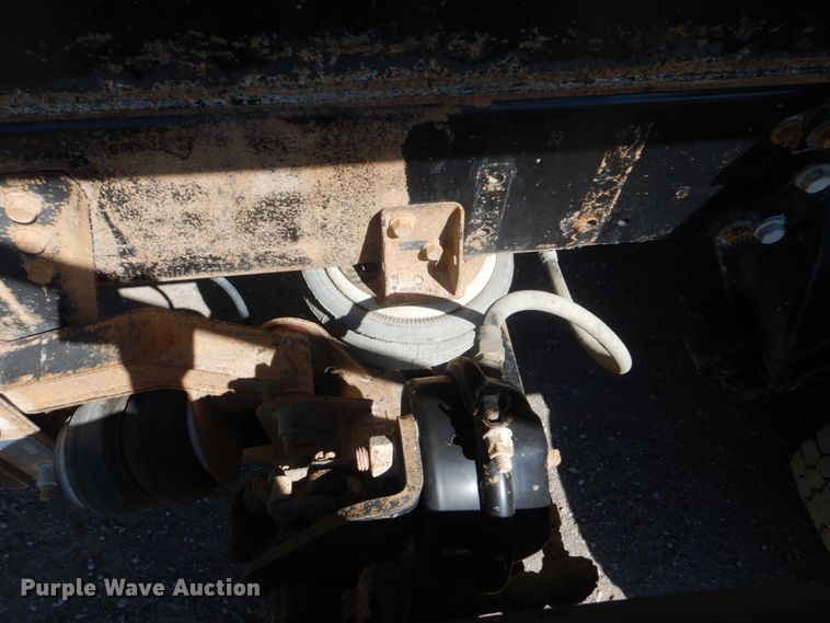 image for item FT9383 2010 Freightliner FLD120 dump truck