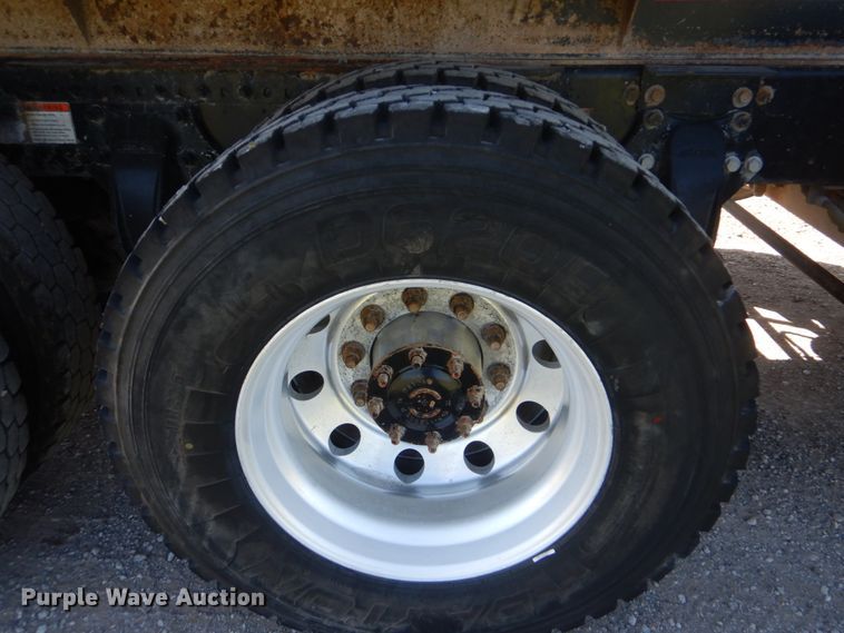 image for item FT9383 2010 Freightliner FLD120 dump truck