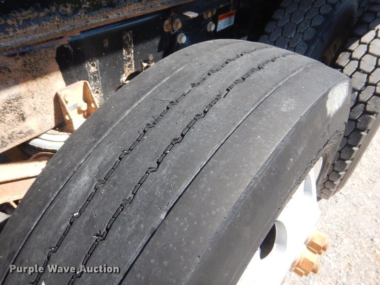 image for item FT9383 2010 Freightliner FLD120 dump truck