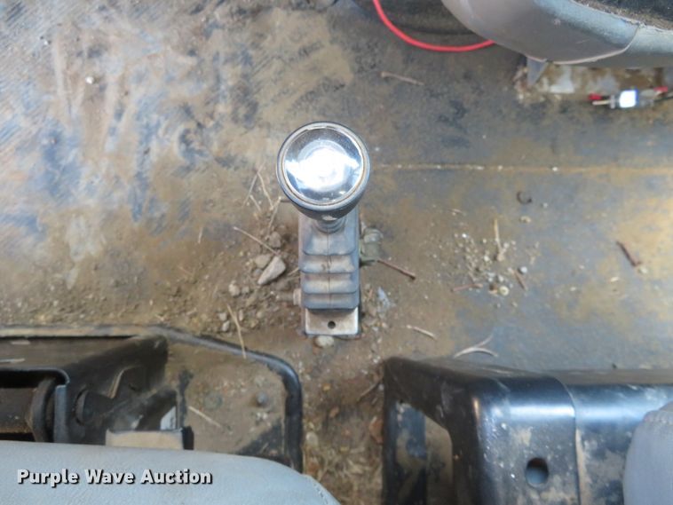 image for item FU9999 2006 International 4300 digger derrick truck