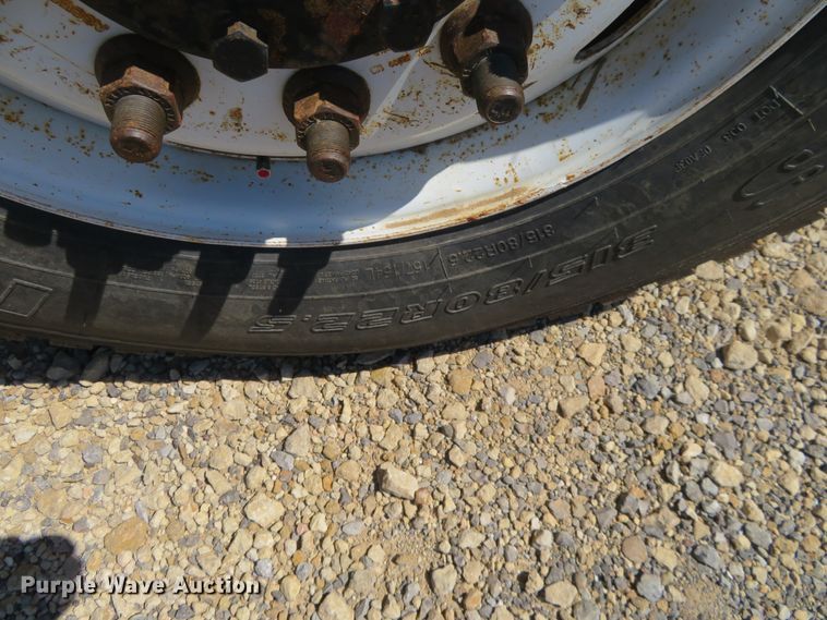 image for item FU9999 2006 International 4300 digger derrick truck