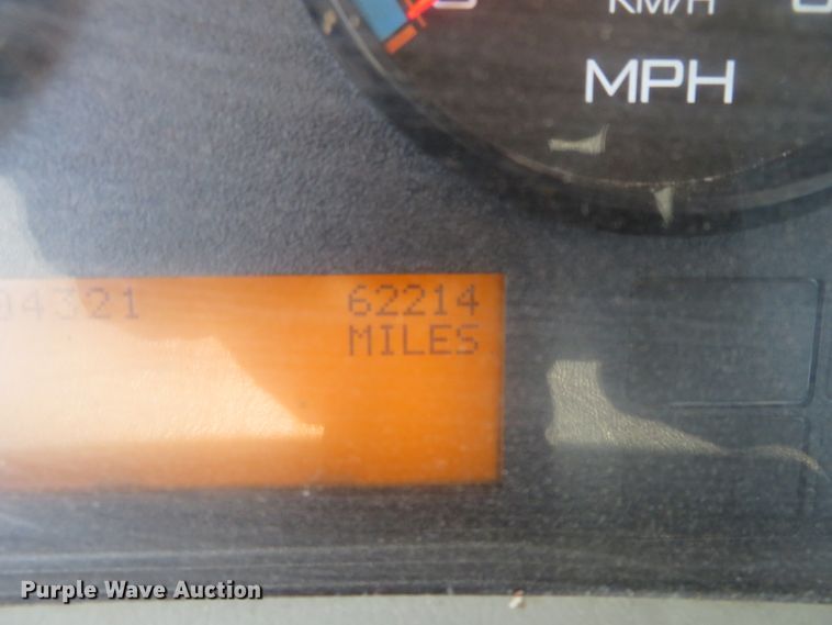 image for item FV9010 2011 International DuraStar 4300 bucket truck