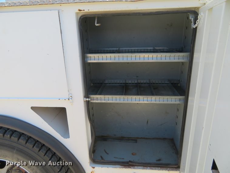 image for item FV9010 2011 International DuraStar 4300 bucket truck