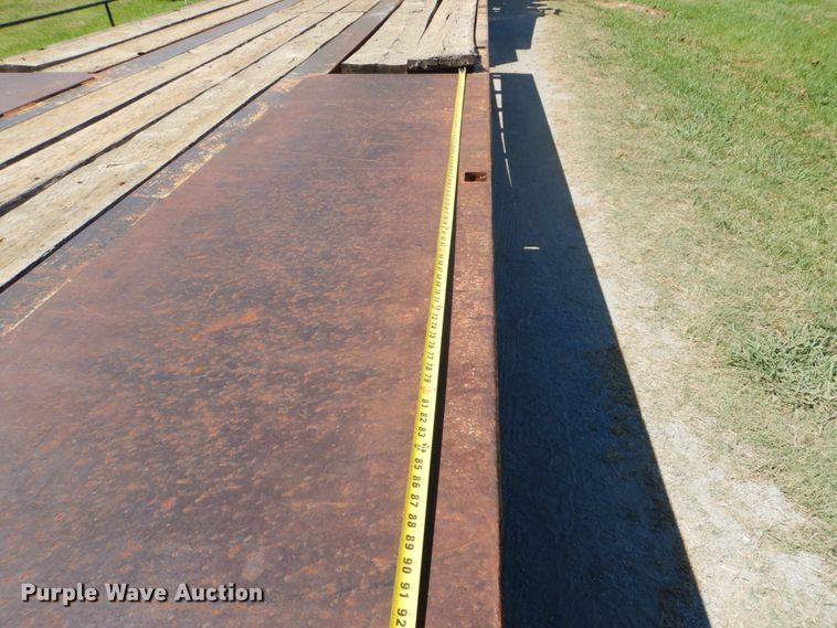 image for item G1868 1989 Belshe equipment trailer