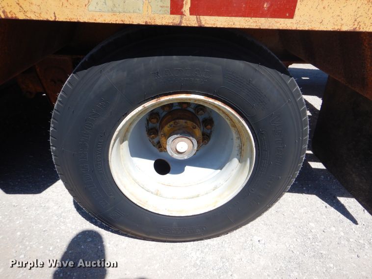 image for item G1868 1989 Belshe equipment trailer