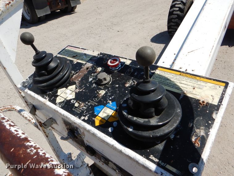 image for item GH9530 1999 Snorkelift TB60 boom lift