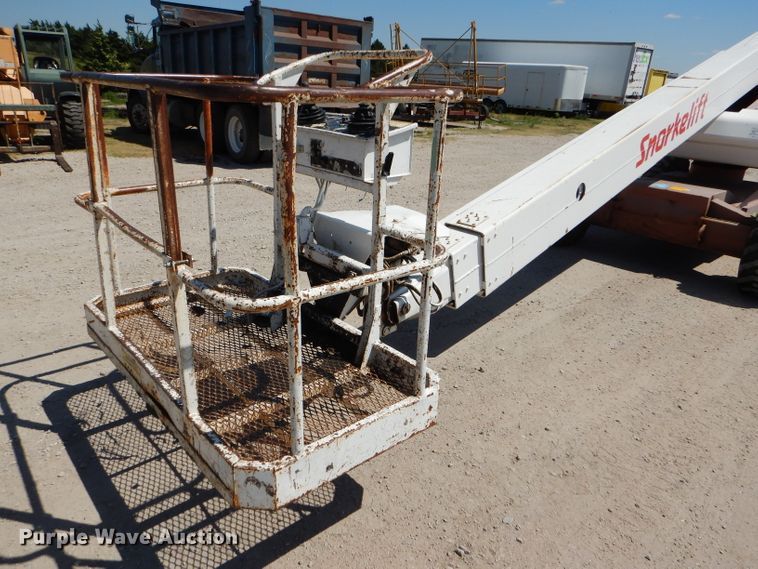 image for item GH9530 1999 Snorkelift TB60 boom lift