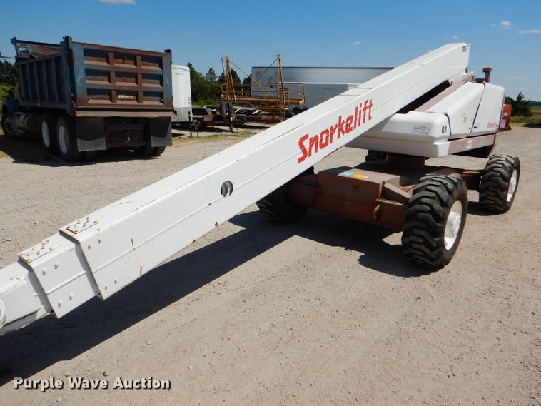 image for item GH9530 1999 Snorkelift TB60 boom lift