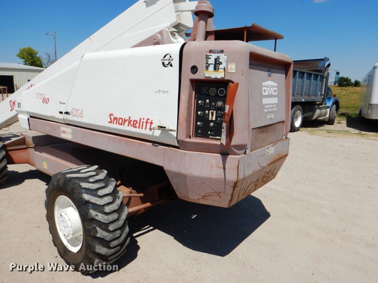 image for item GH9530 1999 Snorkelift TB60 boom lift