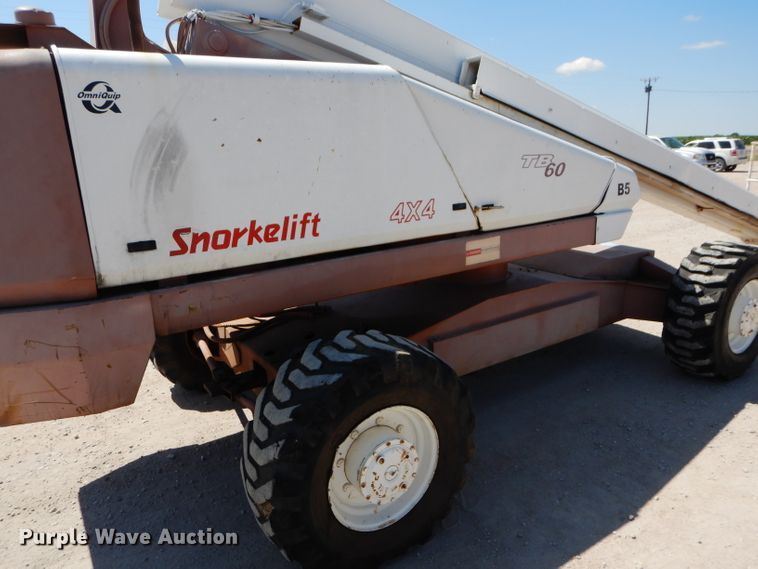 image for item GH9530 1999 Snorkelift TB60 boom lift
