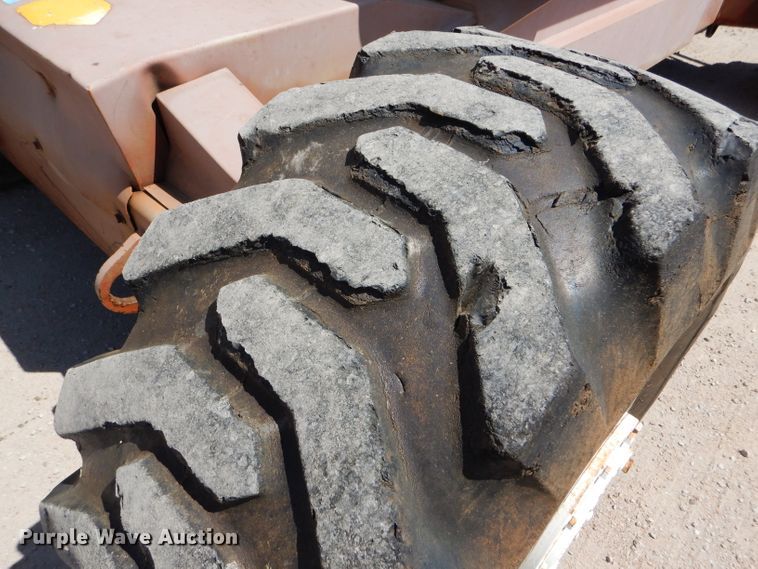 image for item GH9530 1999 Snorkelift TB60 boom lift