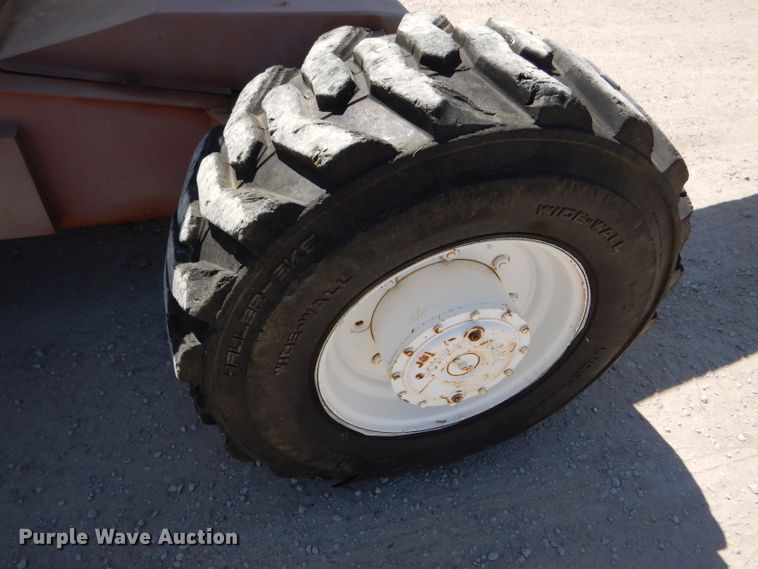 image for item GH9530 1999 Snorkelift TB60 boom lift