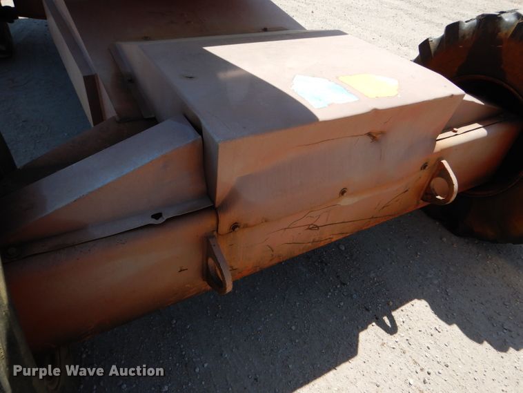 image for item GH9530 1999 Snorkelift TB60 boom lift