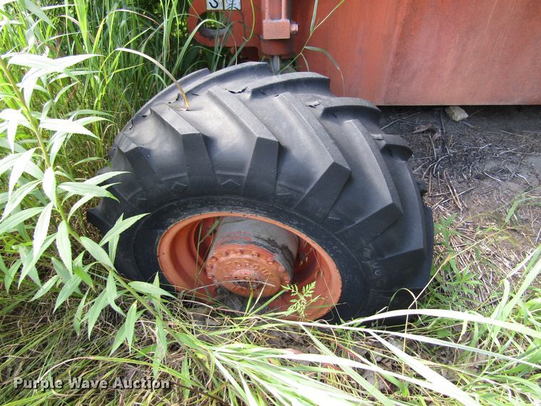 image for item EU9717 2000 JLG 404 boom lift