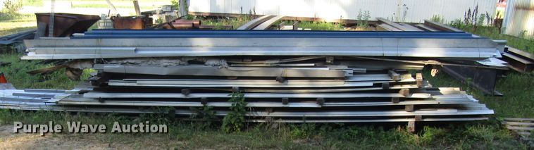 image for item EU9722 Aluminum siding