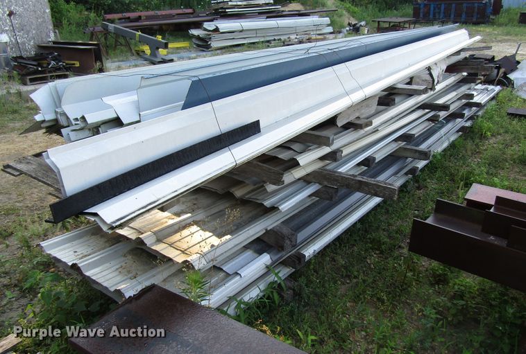 image for item EU9722 Aluminum siding