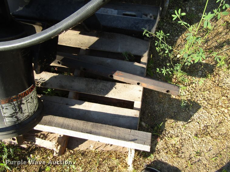 image for item EU9723 Lowe 200 post hole auger