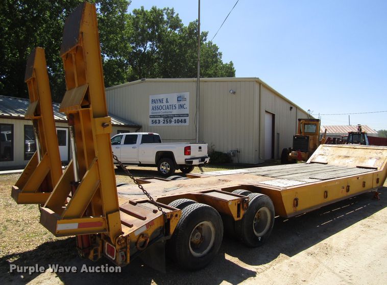 image for item EU9731 1970 Load King drop deck equipment trailer