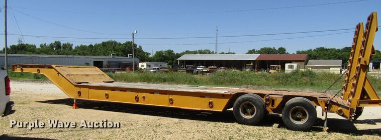 image for item EU9731 1970 Load King drop deck equipment trailer