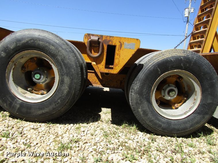 image for item EU9731 1970 Load King drop deck equipment trailer