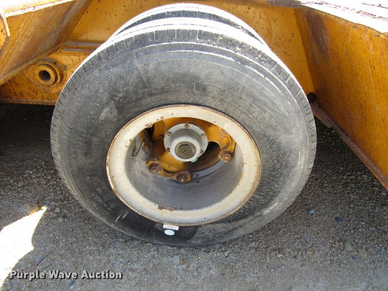 image for item EU9731 1970 Load King drop deck equipment trailer