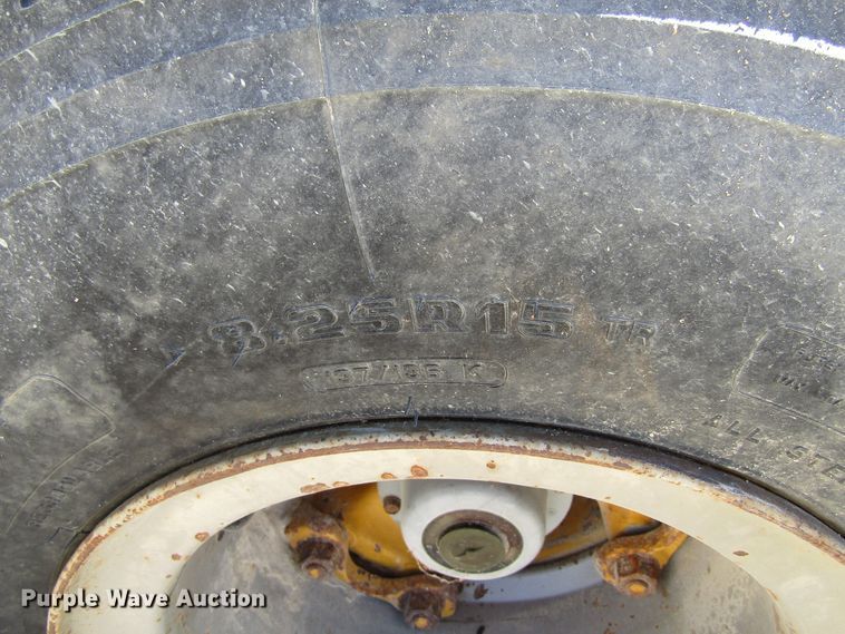 image for item EU9731 1970 Load King drop deck equipment trailer