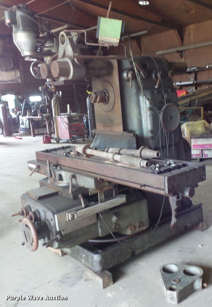 image for item FM9519 Rusnok Tool Works milling machine