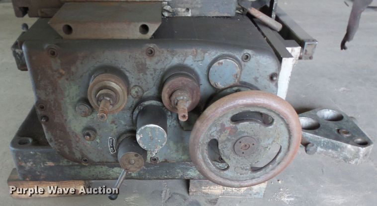 image for item FM9519 Rusnok Tool Works milling machine