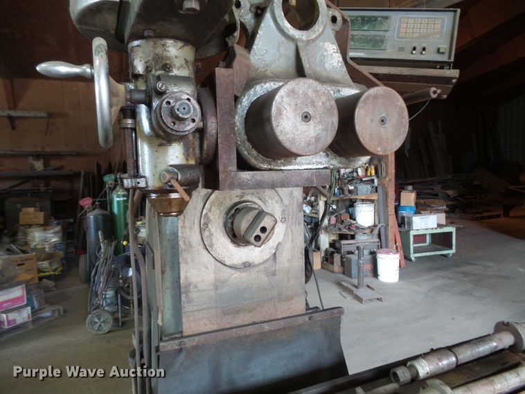 image for item FM9519 Rusnok Tool Works milling machine