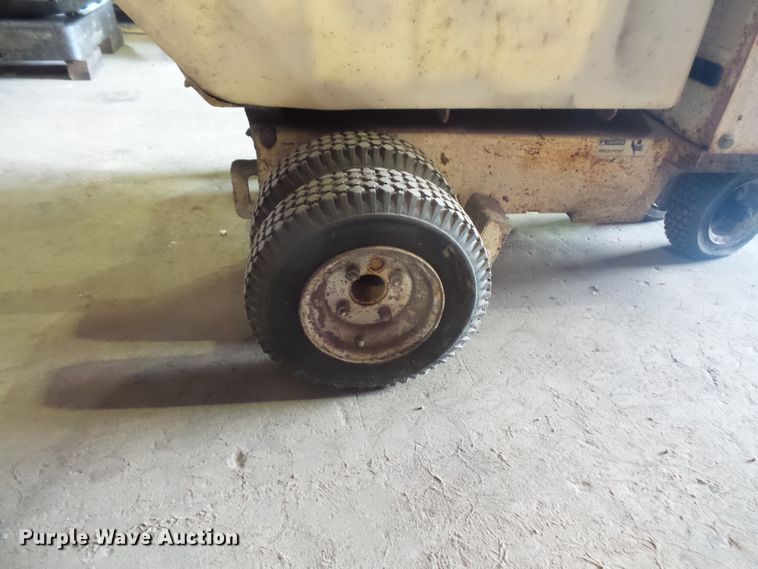 image for item FM9521 Concrete buggy