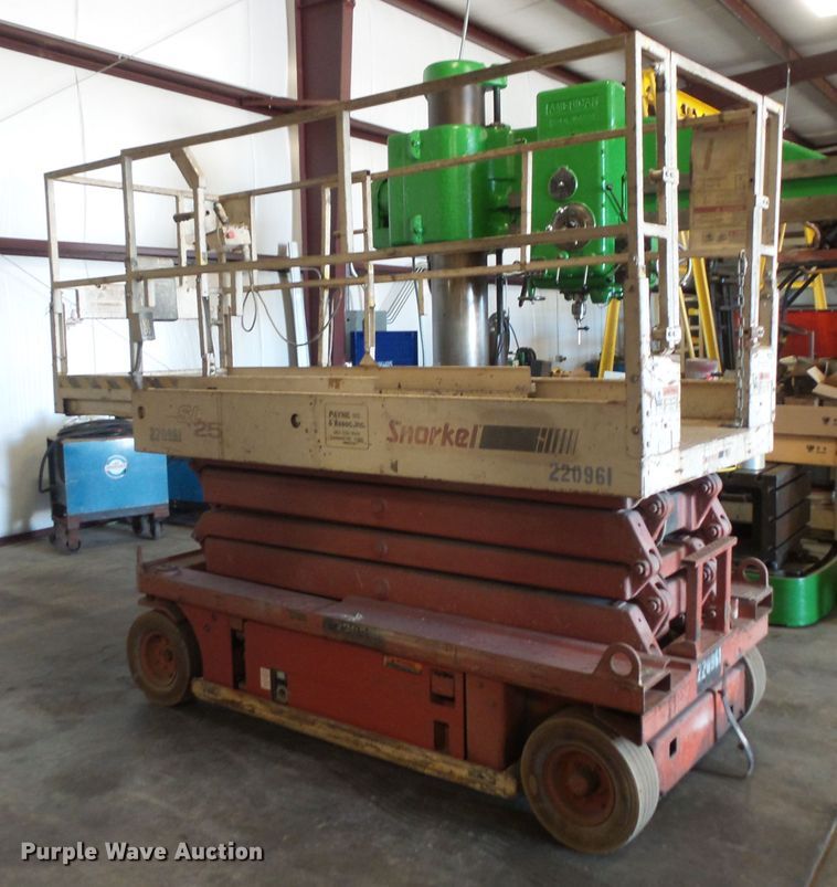 image for item FM9554 Snorkel SL25 scissor lift
