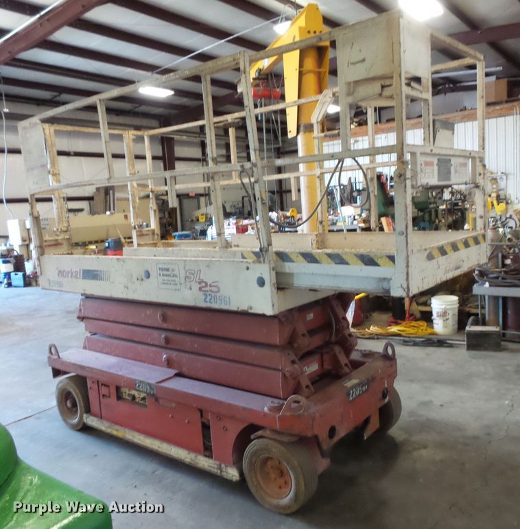 image for item FM9554 Snorkel SL25 scissor lift