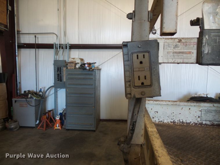 image for item FM9554 Snorkel SL25 scissor lift