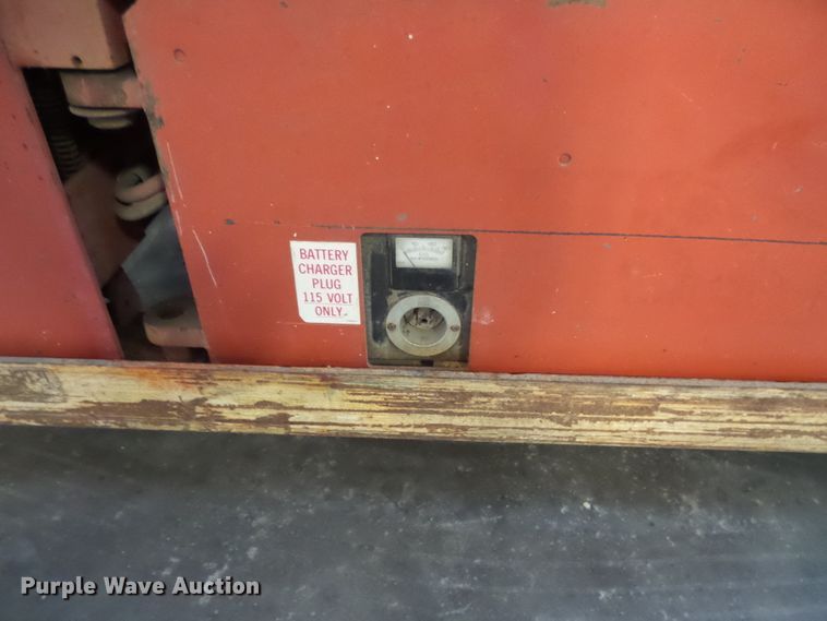 image for item FM9554 Snorkel SL25 scissor lift