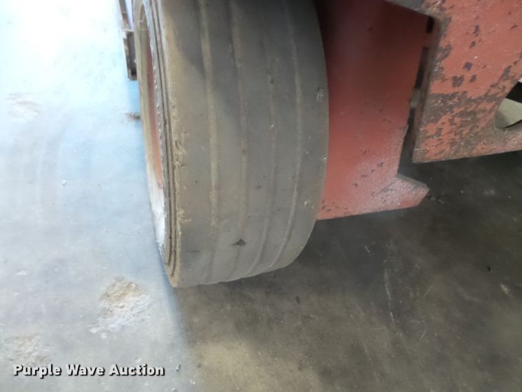 image for item FM9554 Snorkel SL25 scissor lift