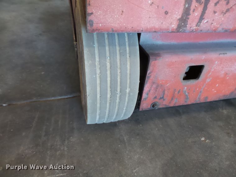 image for item FM9554 Snorkel SL25 scissor lift