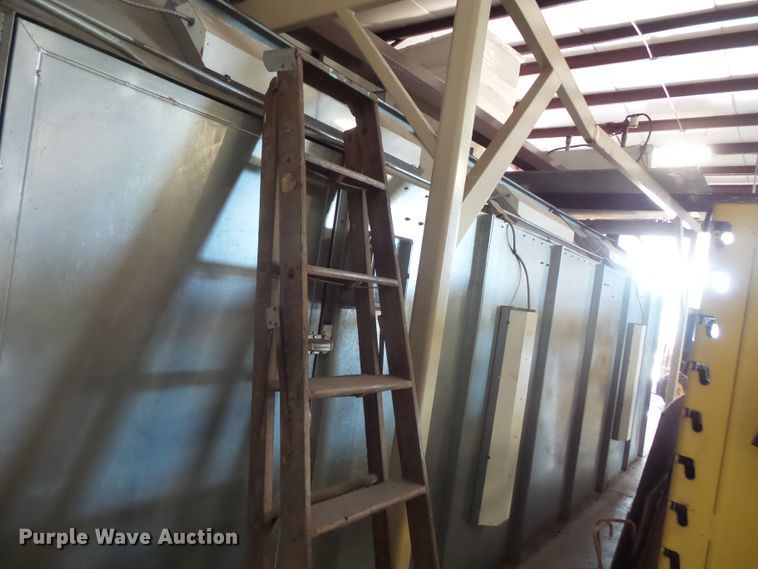 image for item FM9560 Paint booth