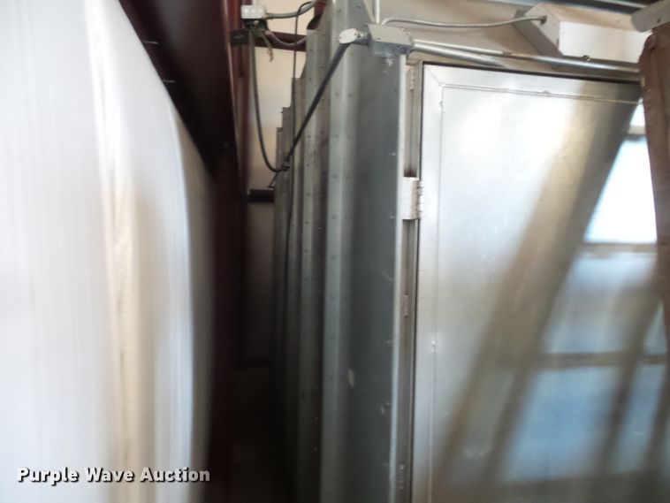 image for item FM9560 Paint booth