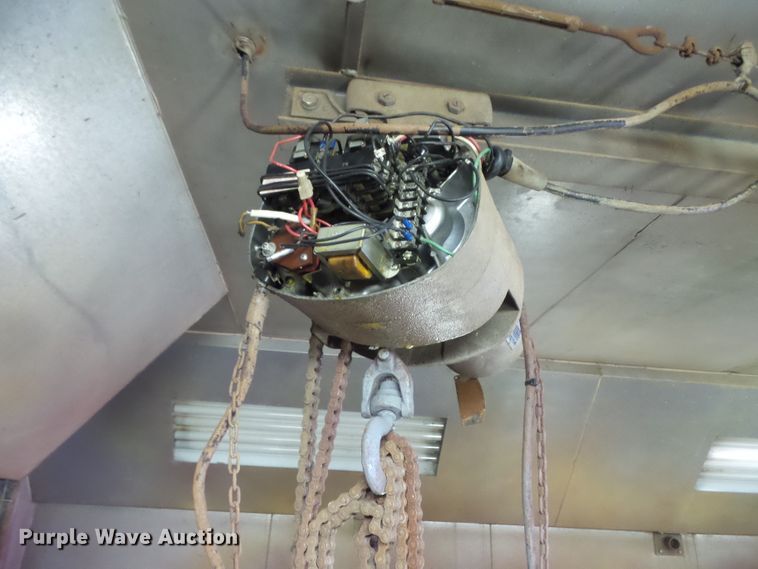 image for item FM9560 Paint booth