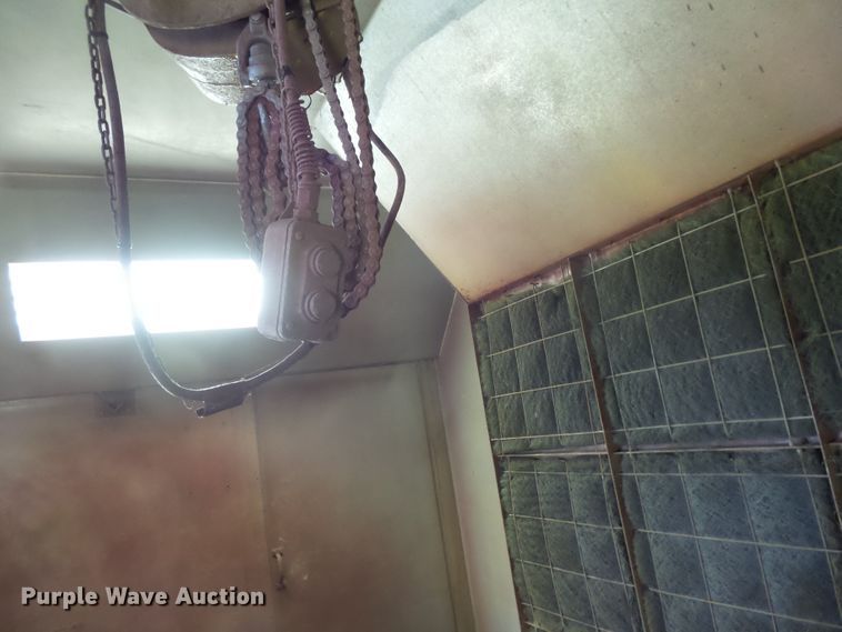 image for item FM9560 Paint booth