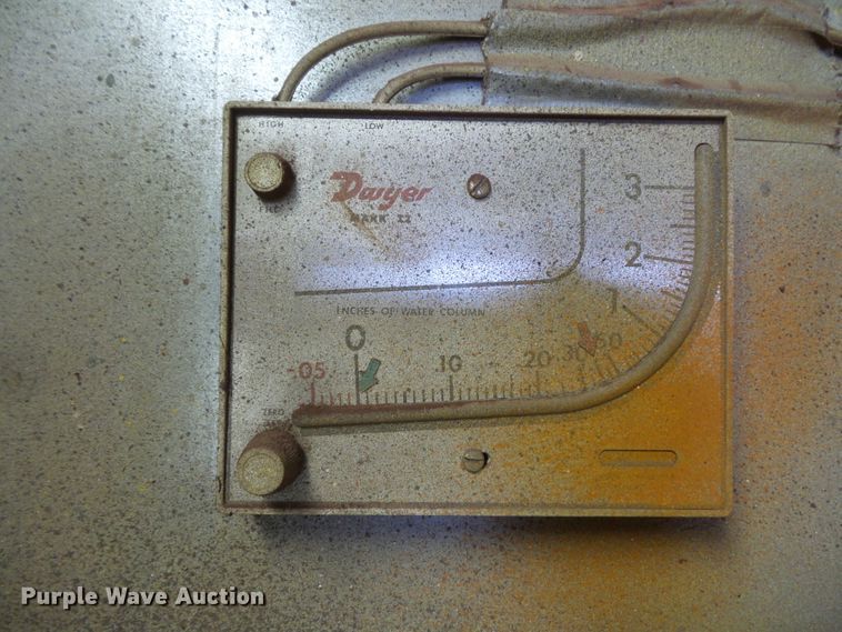 image for item FM9560 Paint booth