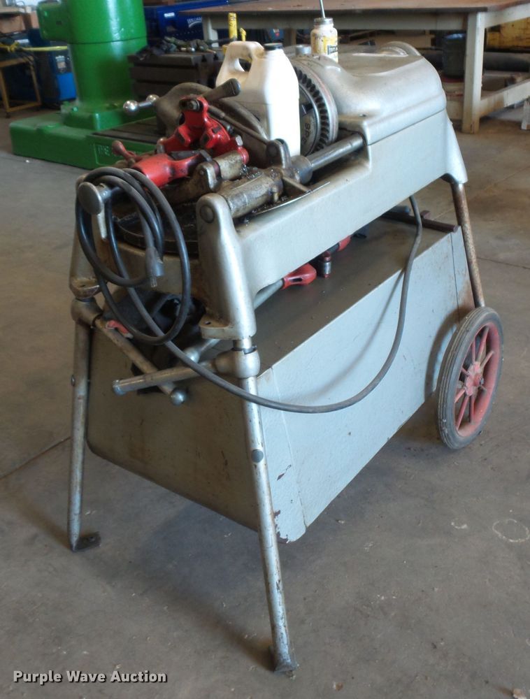 image for item FM9584 Ridgid 500A pipe threader