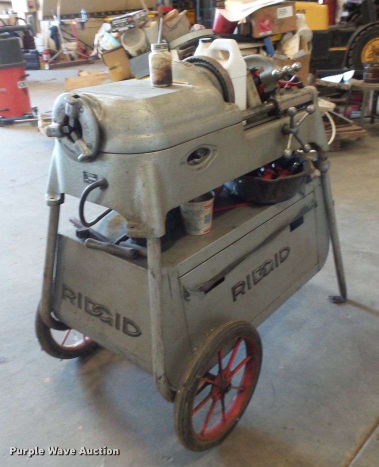 image for item FM9584 Ridgid 500A pipe threader