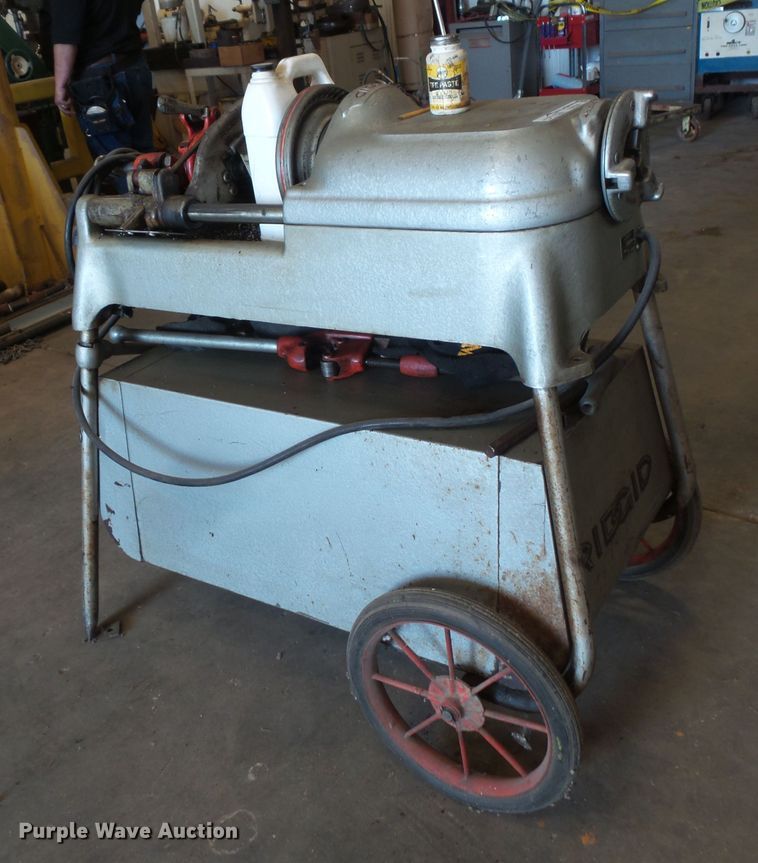 image for item FM9584 Ridgid 500A pipe threader